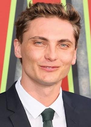 Eamon Farren